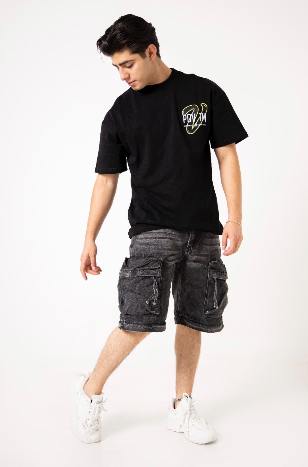 Pantalón Cargo Negro Convertible a Short de Mezclilla Rígida Premium