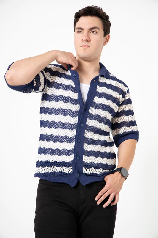 CAMISA DB CORTE OVERSIZED CON AGUJEROS