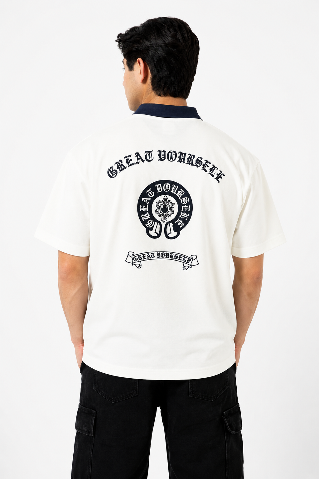 Polo Bordada Oversize – Elegancia Relajada con Toque Premium