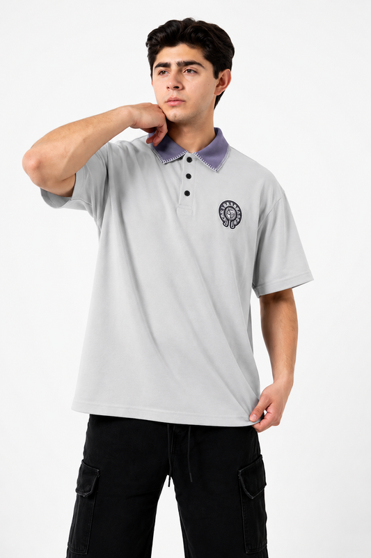 Polo Bordada Oversize – Elegancia Relajada con Toque Premium