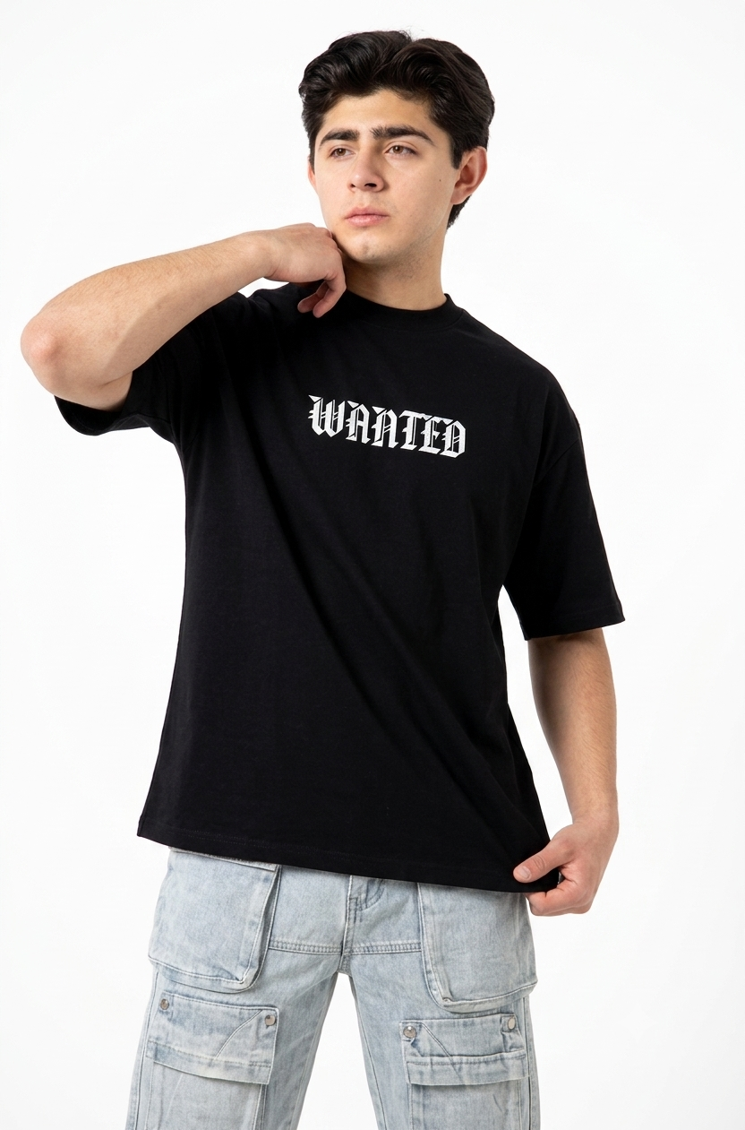 Playera Oversize Wanted