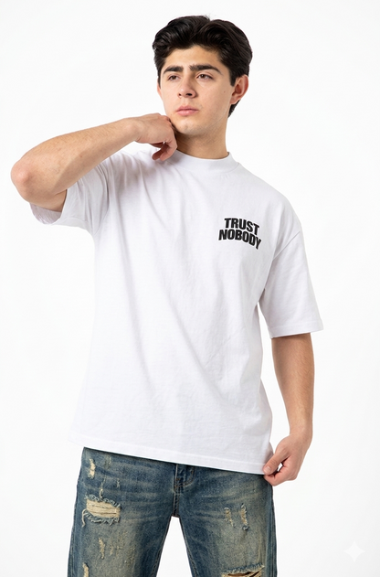 PLAYERA OVERSIZE TRUST NOBODY
