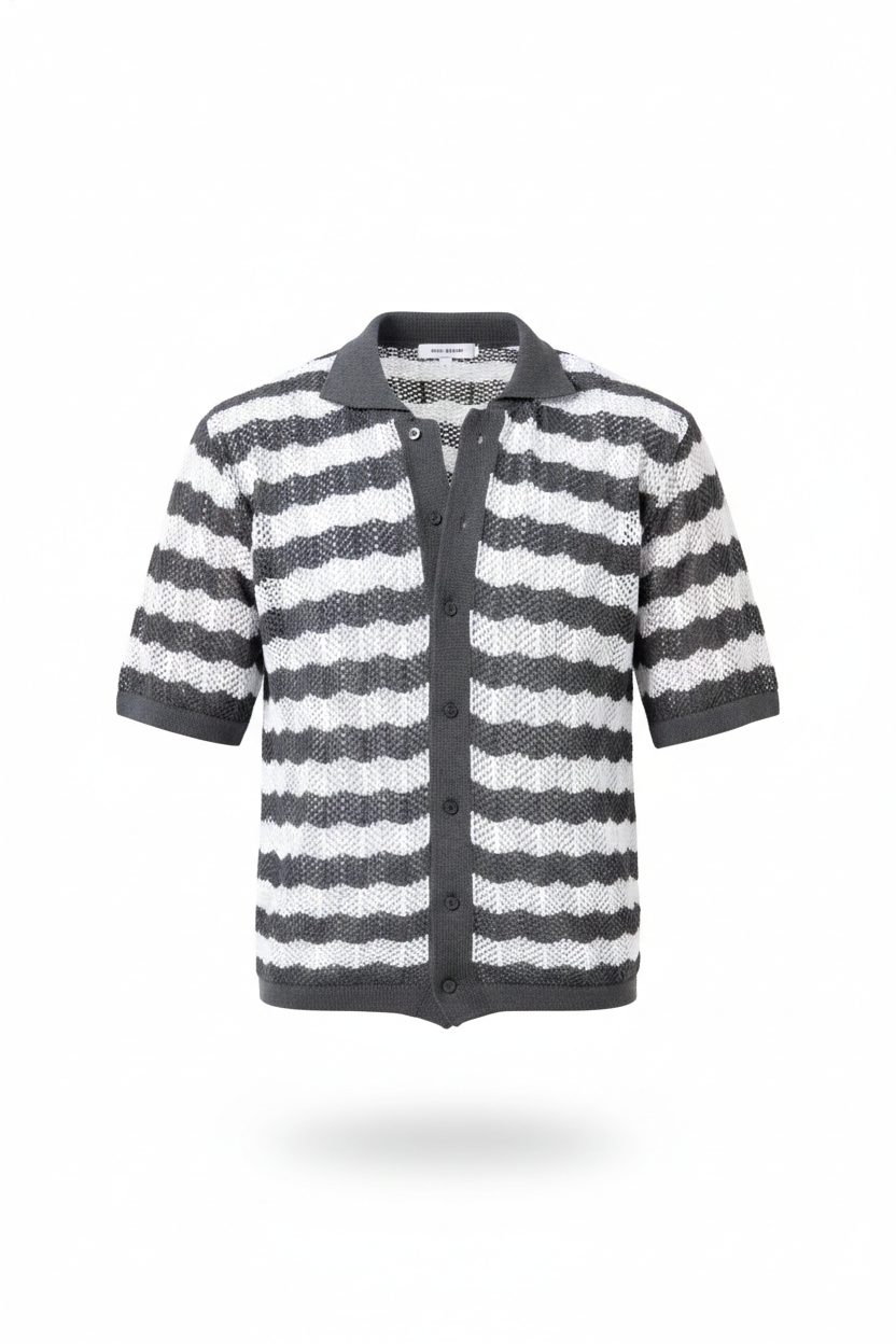 CAMISA DB CORTE OVERSIZED CON AGUJEROS