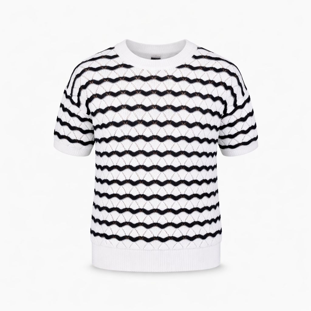 PLAYERA CON DISEÑO DE ONDAS