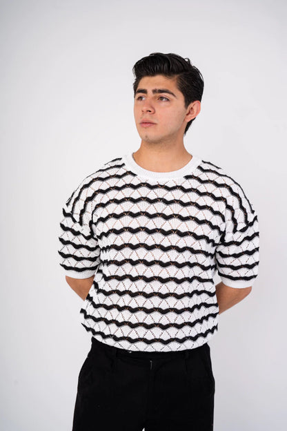 PLAYERA CON DISEÑO DE ONDAS